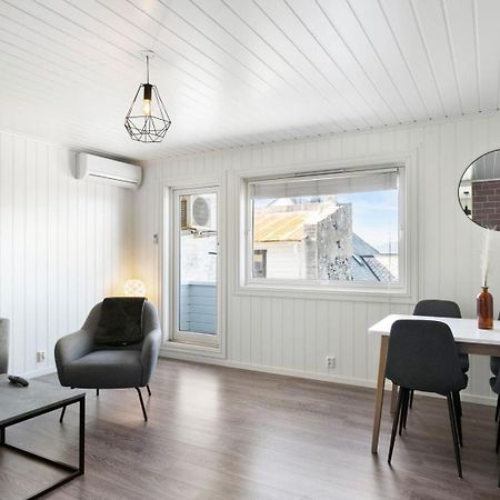 Centrum Apartment Олесунн Екстер'єр фото