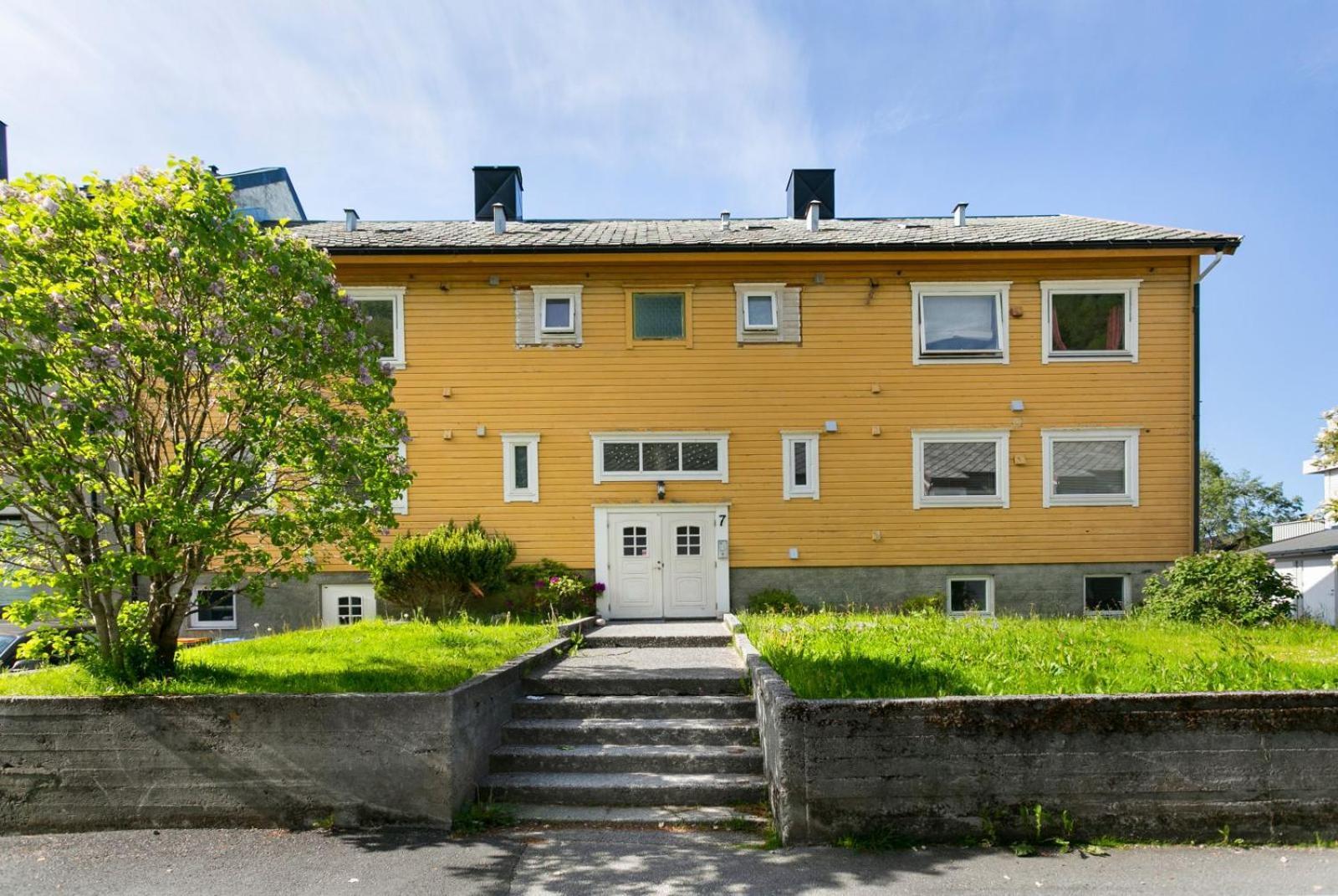 Centrum Apartment Олесунн Екстер'єр фото